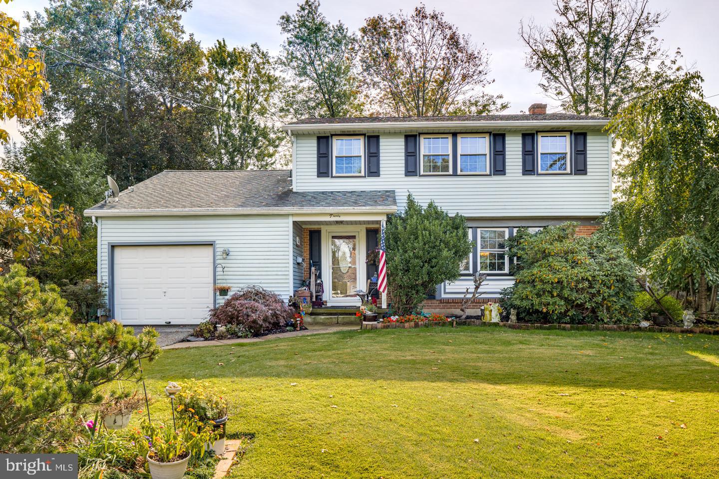 30 Cobblestone Road Cherry Hill, NJ 08003 - Photo 1 of 26