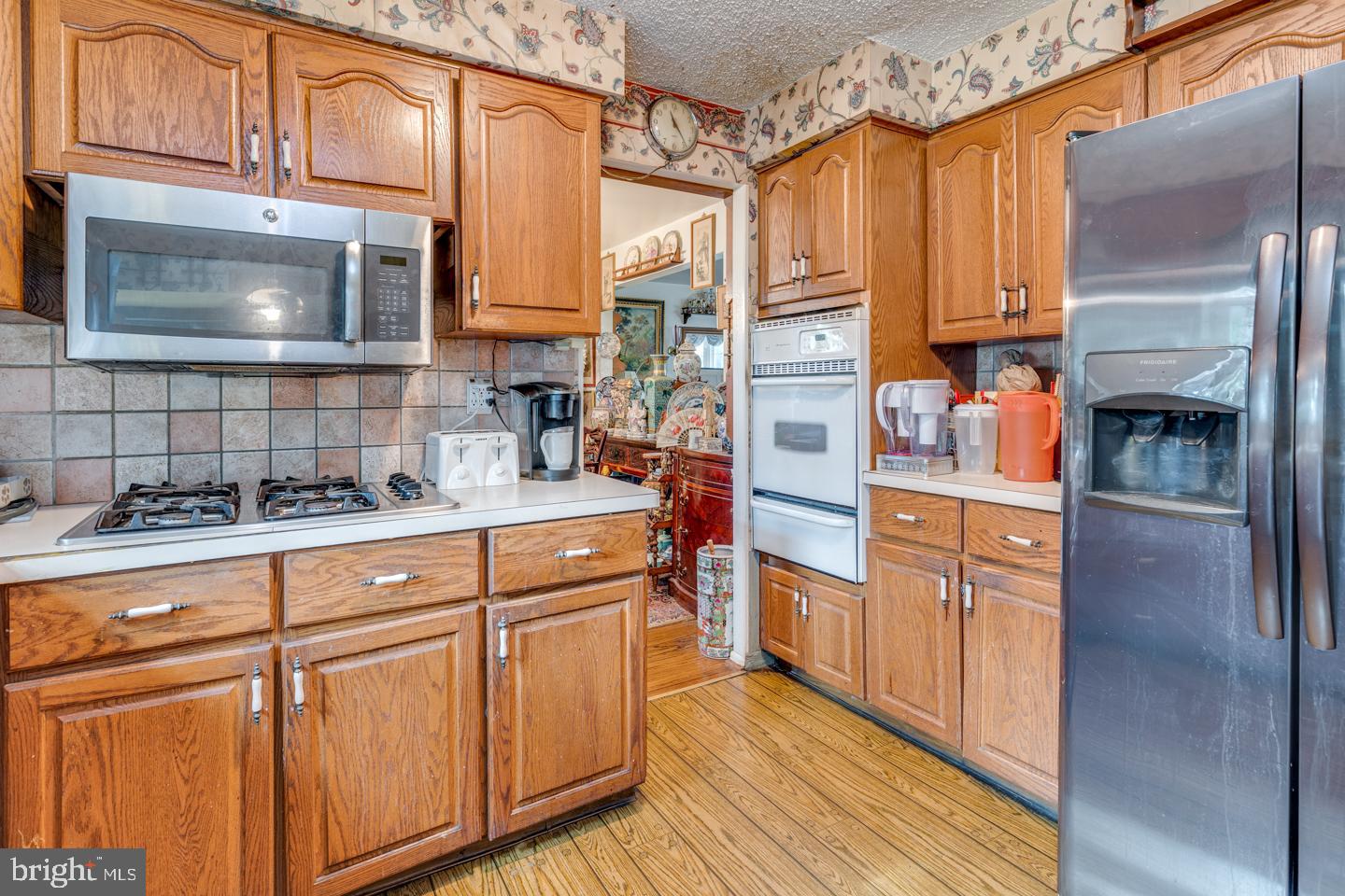 30 Cobblestone Road Cherry Hill, NJ 08003 - Photo 10 of 26 New refrigerator