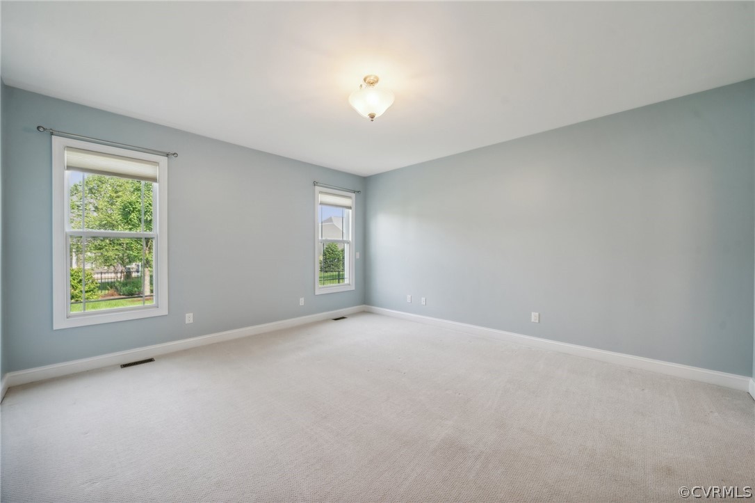 7004 Benhall Circle Glen Allen, VA 23059 - Photo 29 of 50 an empty room with windows and closet