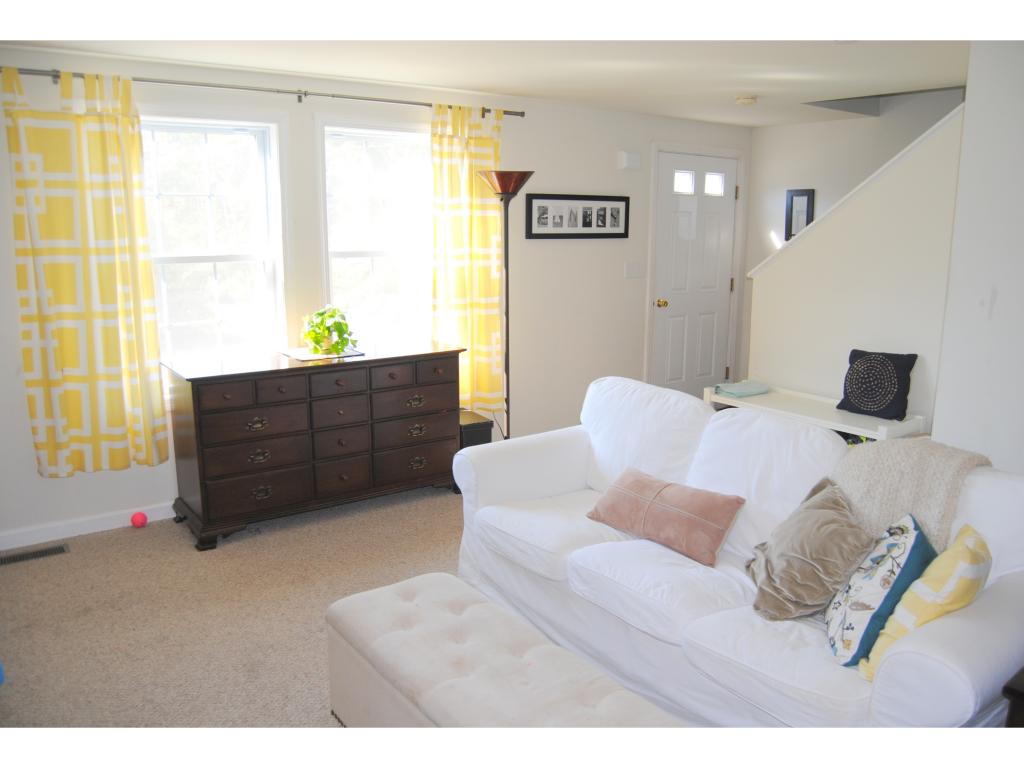 93 Cross Road Rochester, NH 03867 - Photo 2 of 15