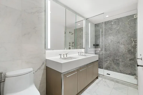 $1,080,000 | 75 Park Lane South, Unit 304, Jersey City, NJ 07310