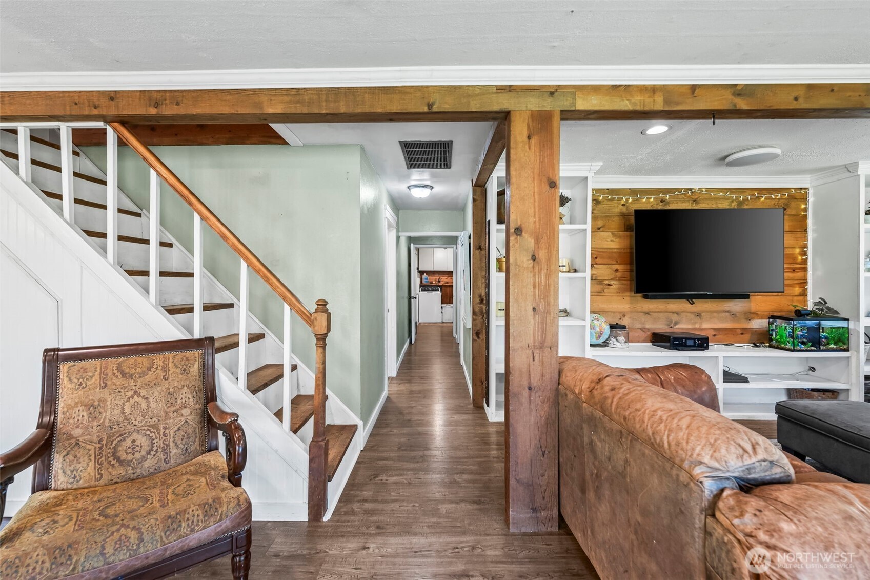 4229 Robinson Road Northeast Bremerton, WA 98310 - Photo 9 of 26 Gallery Image 9