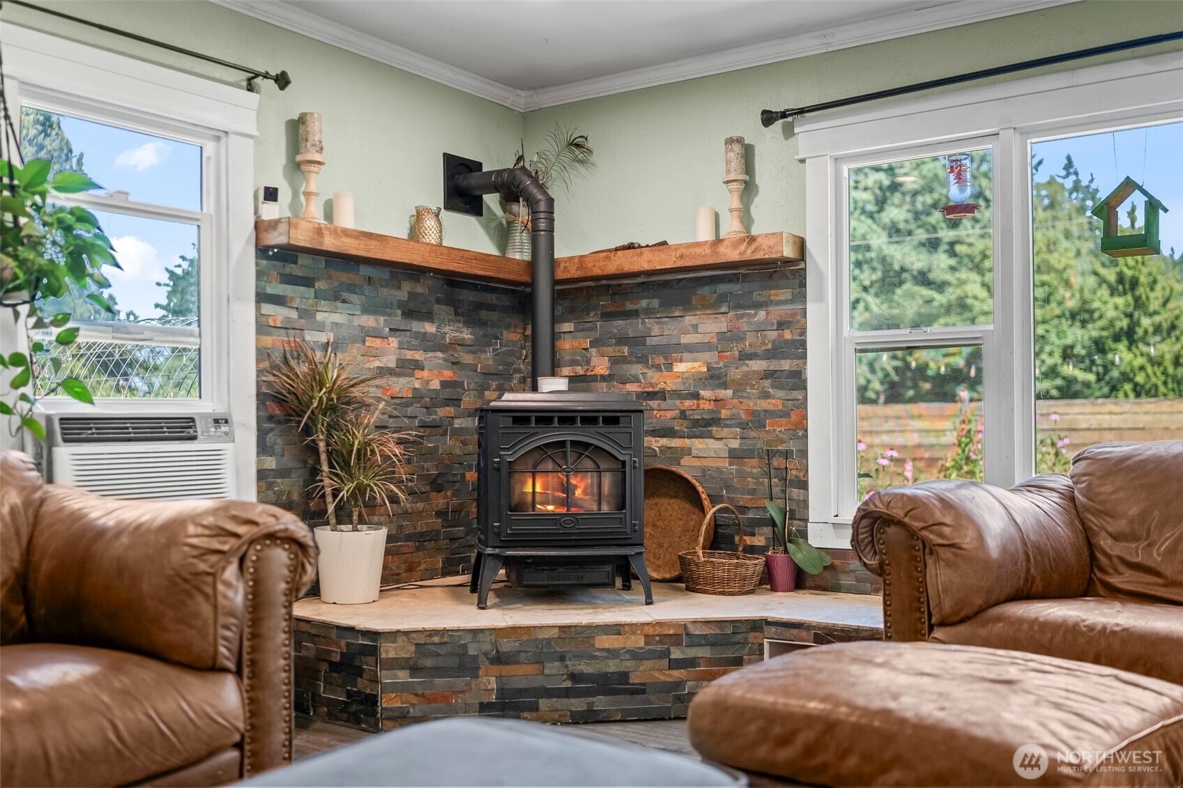 4229 Robinson Road Northeast Bremerton, WA 98310 - Photo 10 of 26 Gallery Image 10