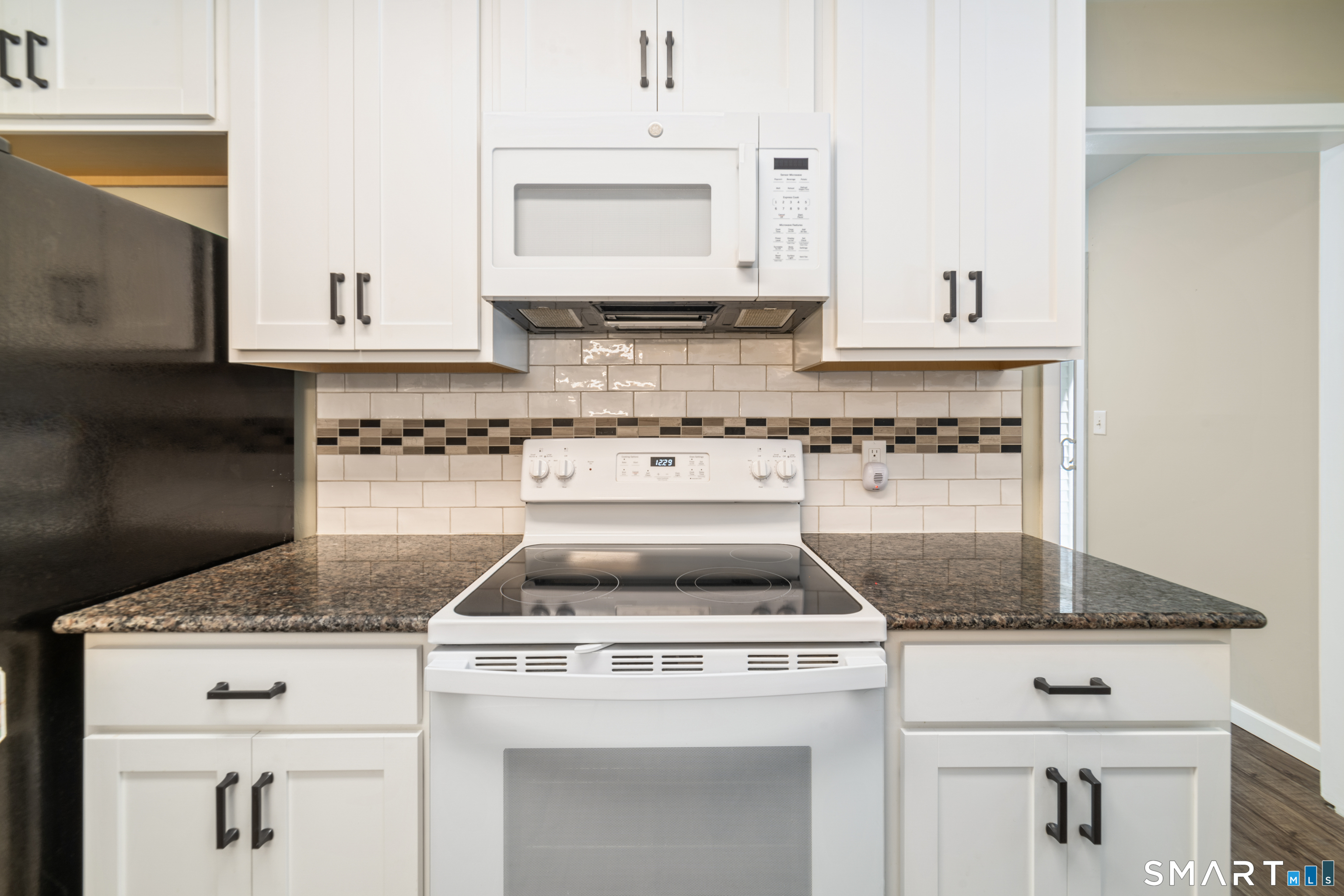 42 Library Lane, Unit 42 Simsbury, CT 06070 - Photo 12 of 37