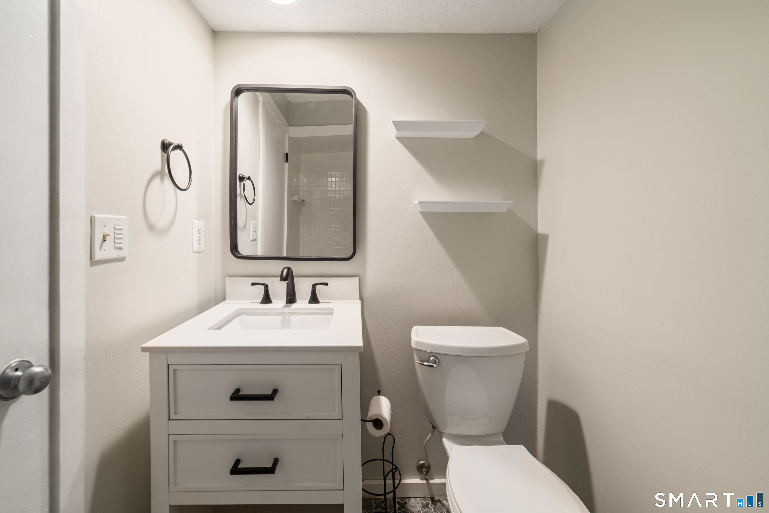 42 Library Lane, Unit 42 Simsbury, CT 06070 - Photo 16 of 37