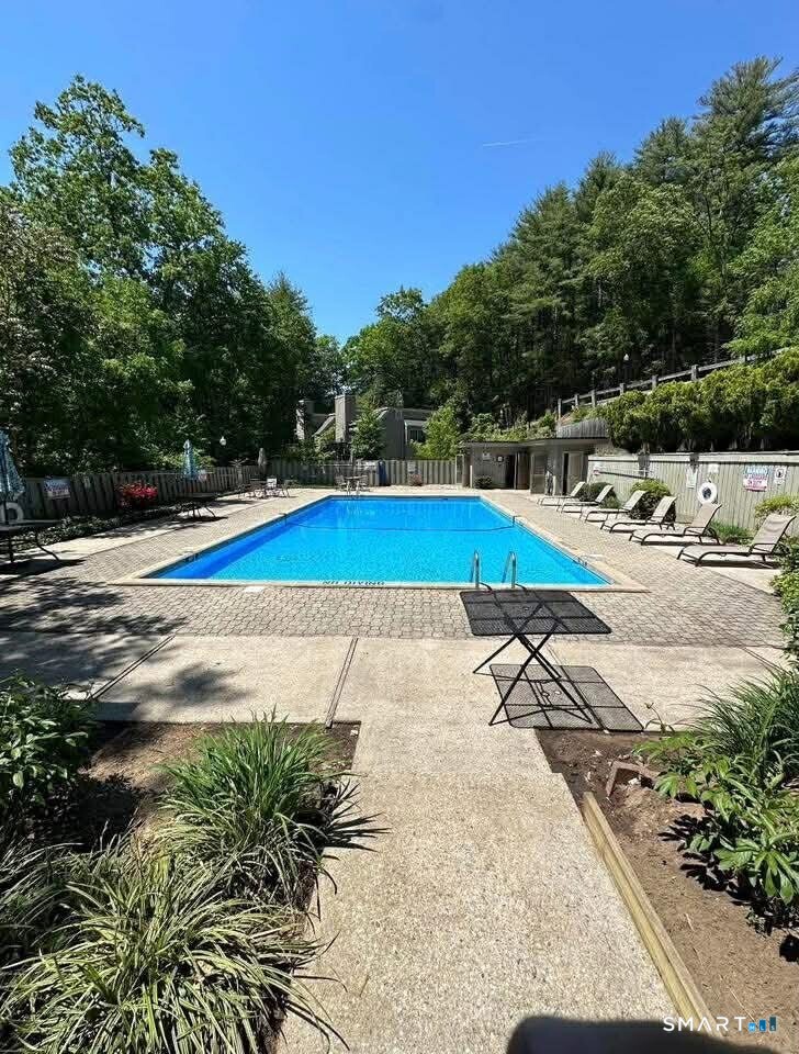 42 Library Lane, Unit 42 Simsbury, CT 06070 - Photo 36 of 37