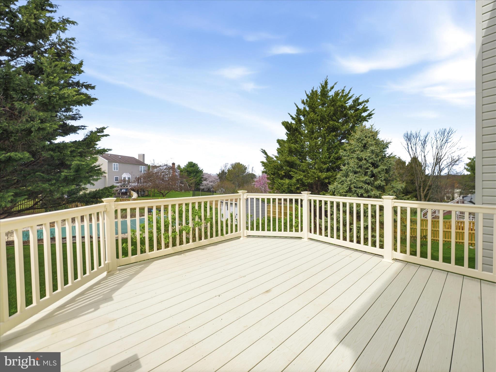 7 Coldstream Court Boonsboro, MD 21713 - Photo 36 of 43 a balcony with wooden floor and fence