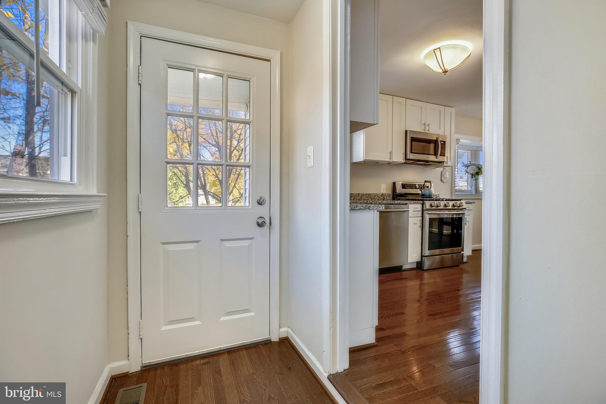 10400 Barrie Avenue Silver Spring, MD 20902 - Photo 20 of 59