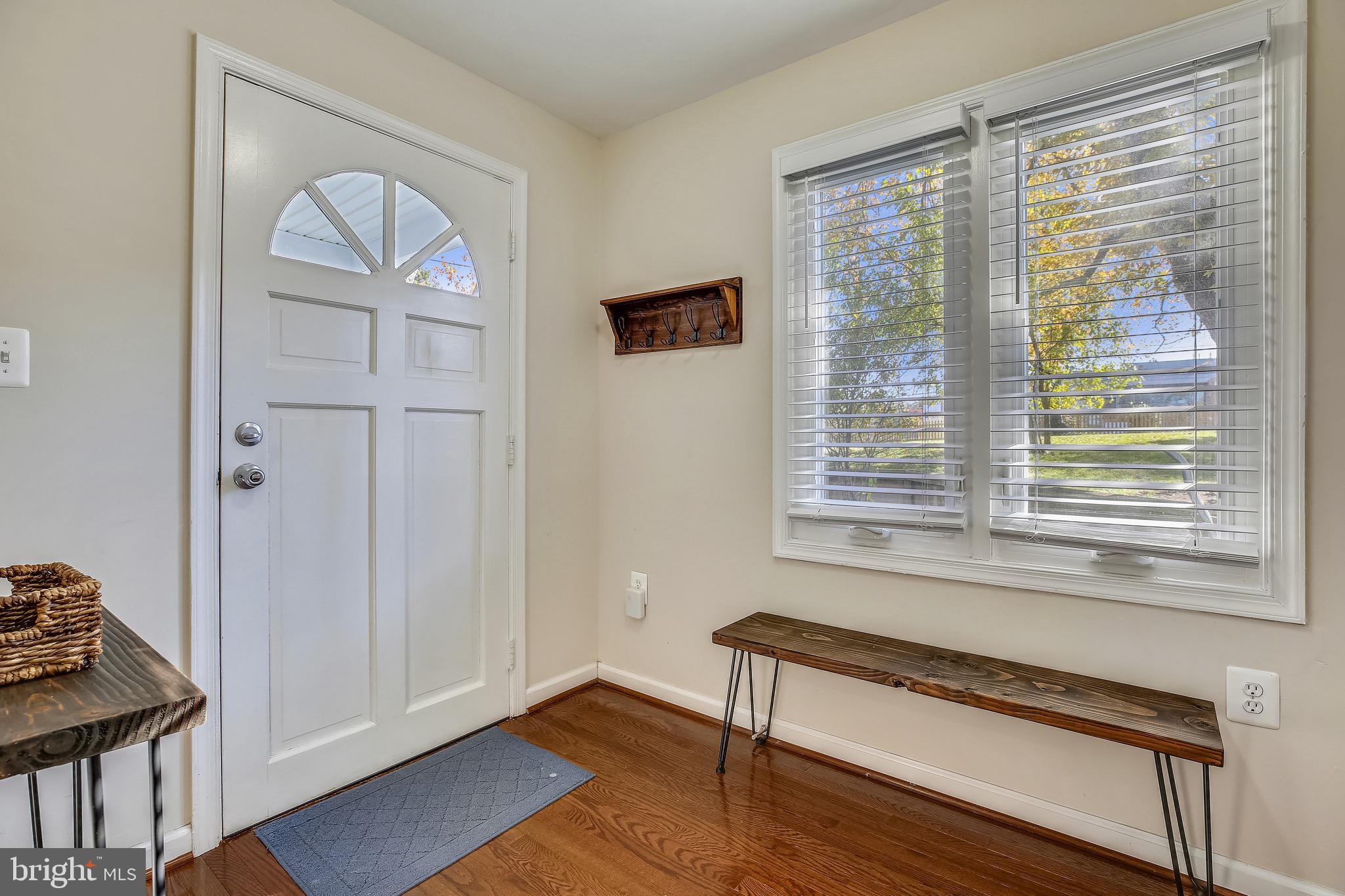 10400 Barrie Avenue Silver Spring, MD 20902 - Photo 10 of 59