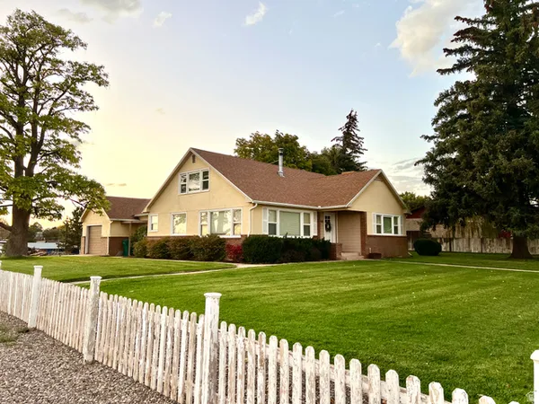 $369,000 | 88 South 100 West, Blanding, UT 84511