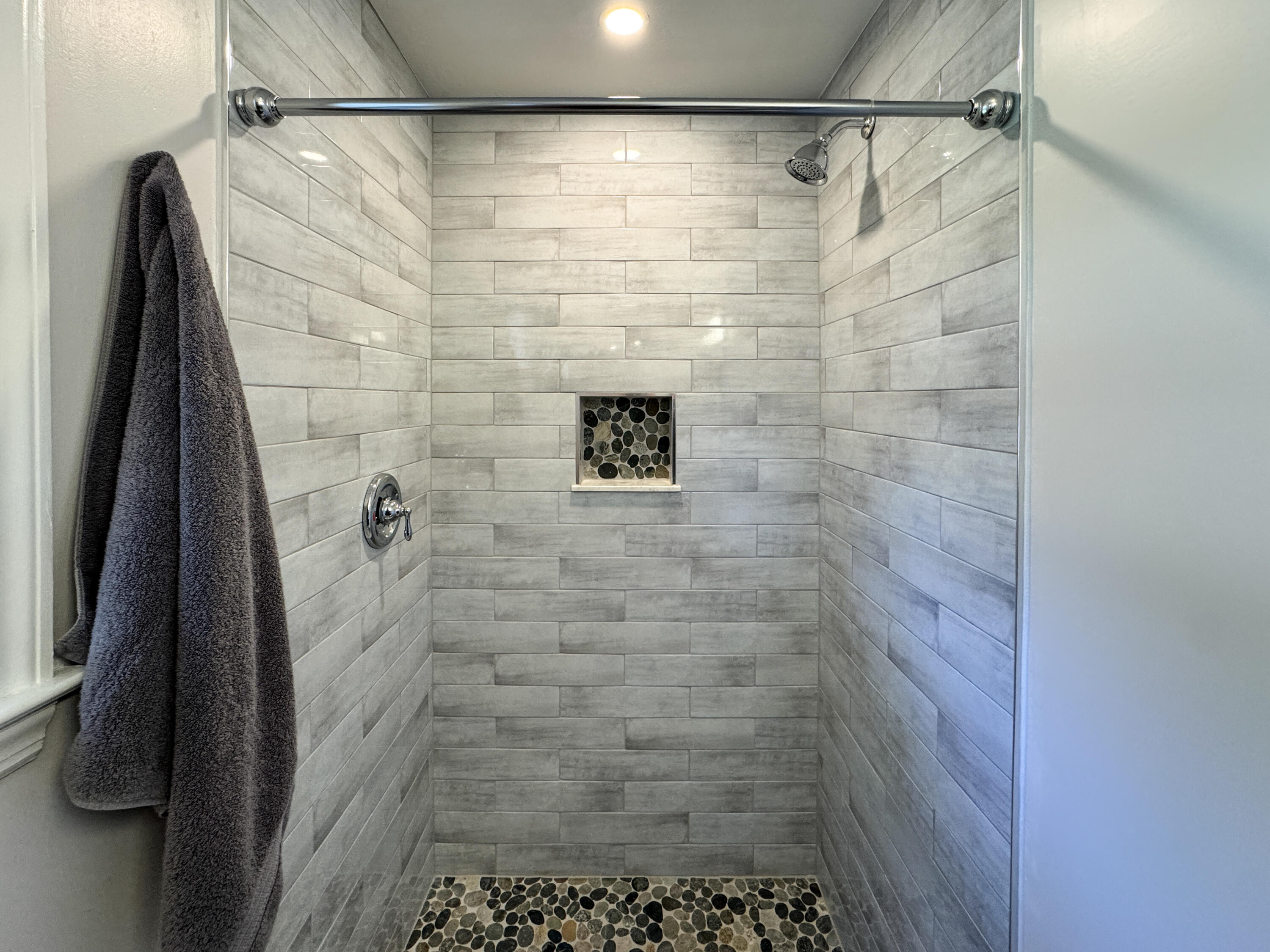 1261 Hampshire Road Charleston, SC 29412 - Photo 27 of 38 1261 Hampshire Rd_2025_Brett Martin Phot