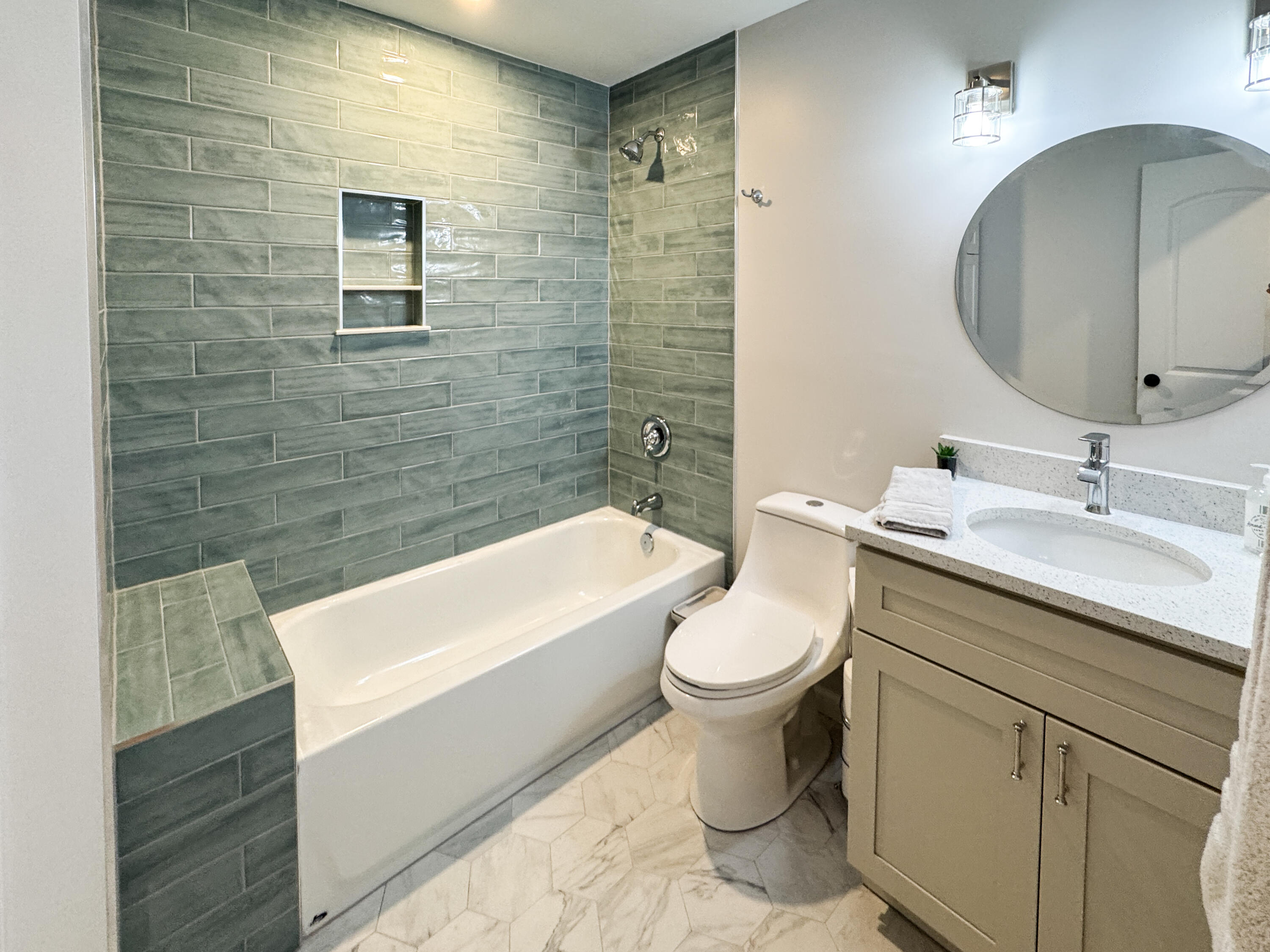 1261 Hampshire Road Charleston, SC 29412 - Photo 31 of 38 1261 Hampshire Rd_2025_Brett Martin Phot