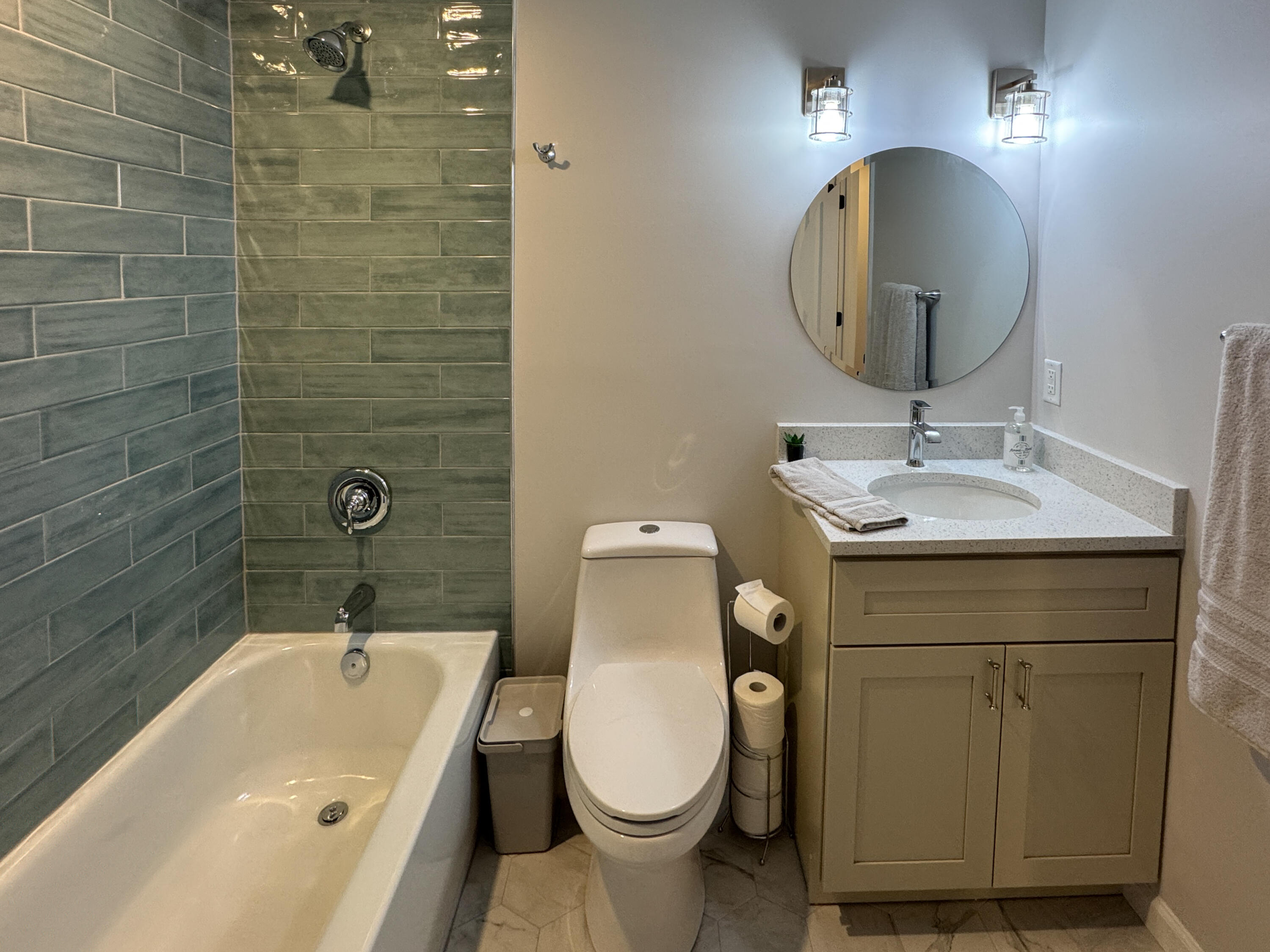 1261 Hampshire Road Charleston, SC 29412 - Photo 32 of 38 1261 Hampshire Rd_2025_Brett Martin Phot