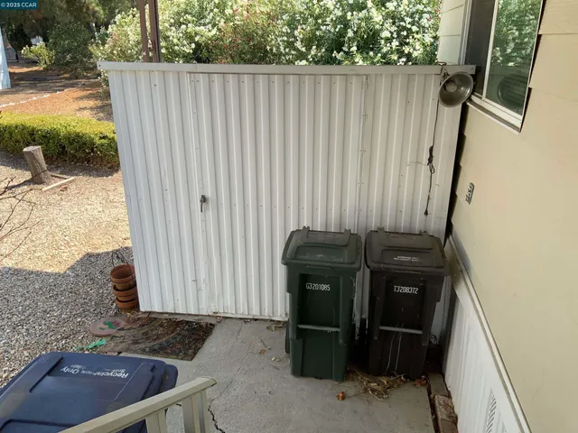 $104,500 | 210 Kona Circle, Pittsburg, CA 94565