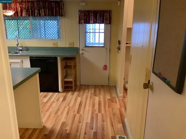 $104,500 | 210 Kona Circle, Pittsburg, CA 94565