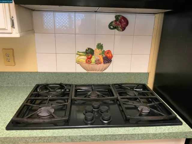 $104,500 | 210 Kona Circle, Pittsburg, CA 94565