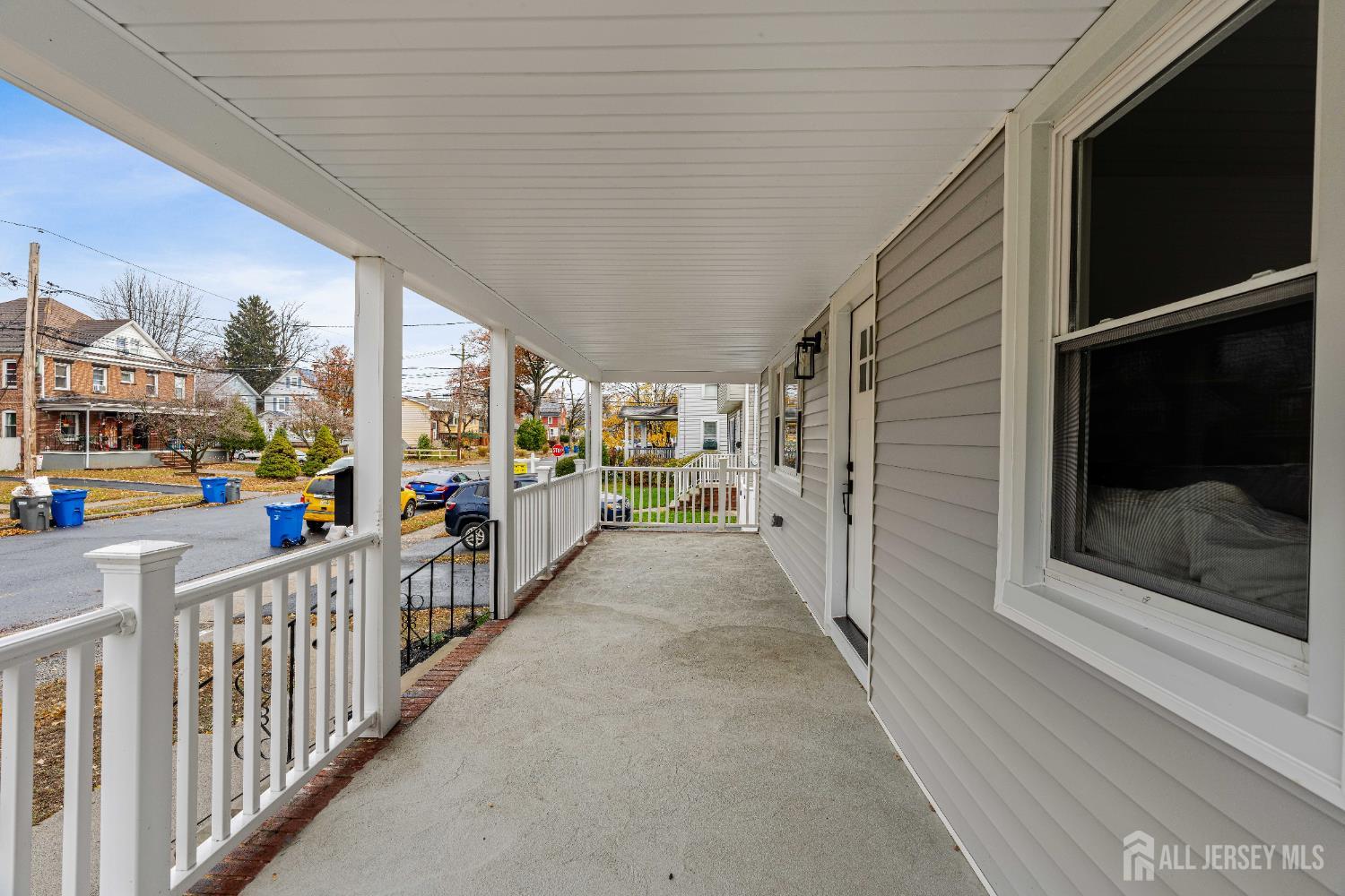 709 Front Street Dunellen, NJ 08812 - Photo 4 of 34 a view of a porch