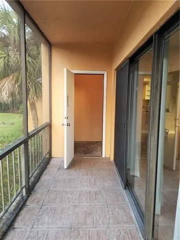 $2,300 | 430 Commodore Drive, Unit 210, Plantation, FL 33325