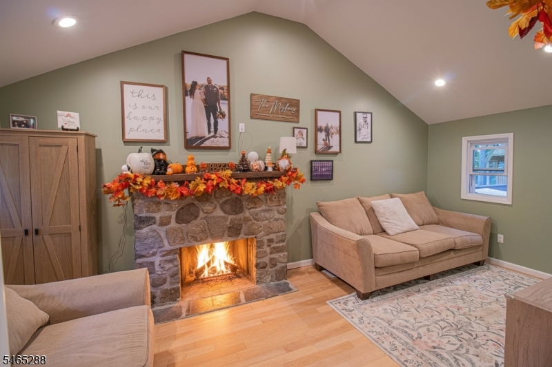 507 Tahama Road Vernon, NJ 07422 - Photo 17 of 33 Gallery Image 17