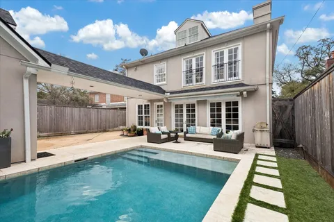 $2,700,000 | 6429 Rutgers Avenue, West University Place, TX 77005