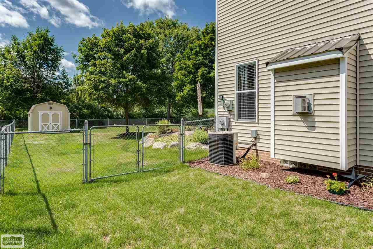 23808 Colonial Armada, MI 48005 - Photo 47 of 49 50019735-46.JPG