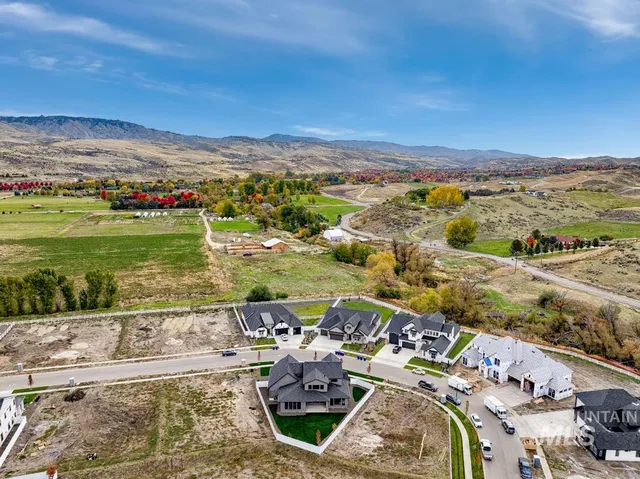 $1,354,328 | 14041 North Hornbill Way, Boise, ID 83714