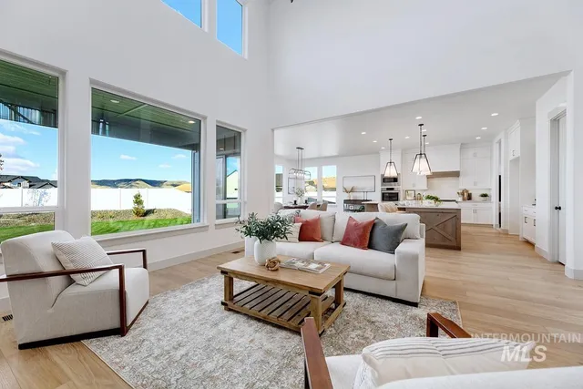 $1,354,328 | 14041 North Hornbill Way, Boise, ID 83714