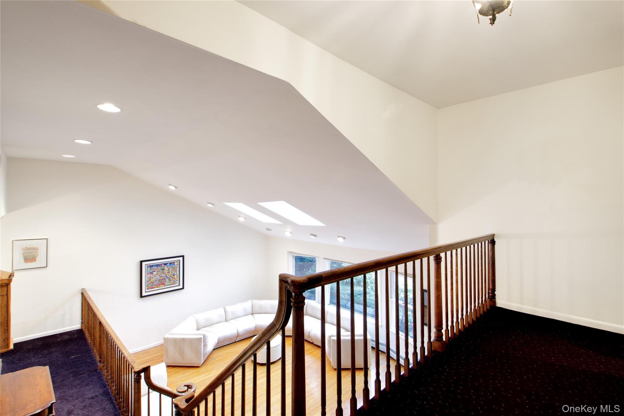 1066 Cedarhurst Street Valley Stream, NY 11581 - Photo 11 of 26