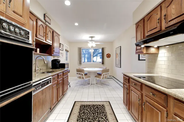 $989,000 | 1066 Cedarhurst Street, Valley Stream, NY 11581