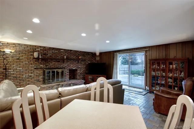 $989,000 | 1066 Cedarhurst Street, Valley Stream, NY 11581