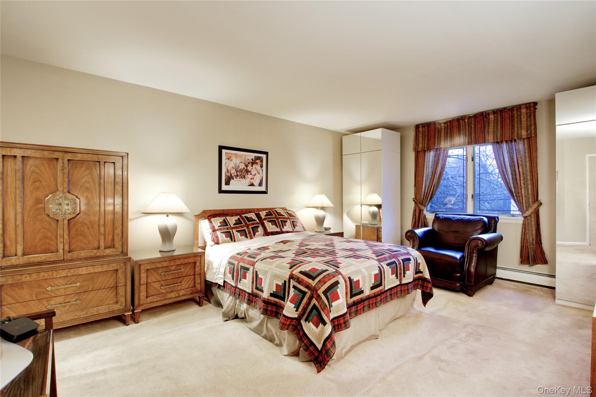 1066 Cedarhurst Street Valley Stream, NY 11581 - Photo 18 of 26