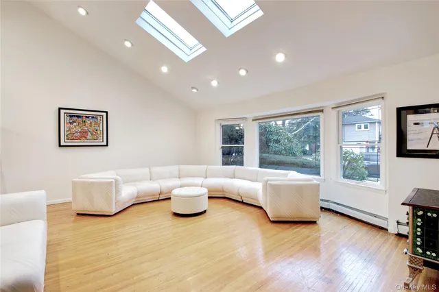 $989,000 | 1066 Cedarhurst Street, Valley Stream, NY 11581