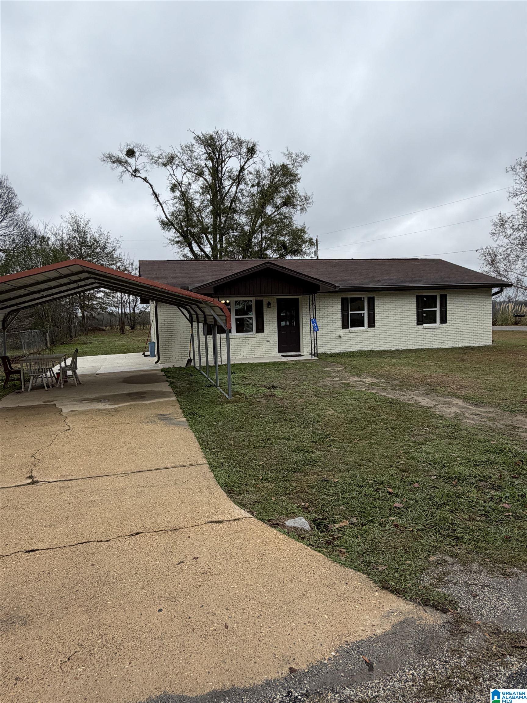 100 Mims Circle Clanton, AL 35045 - Photo 2 of 18