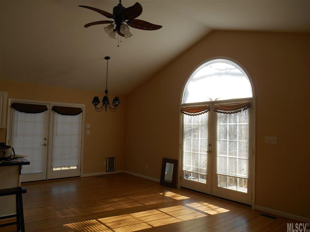 4873 Midway Sand Road Hickory, NC 28601 - Photo 14 of 19 Gallery Image 14