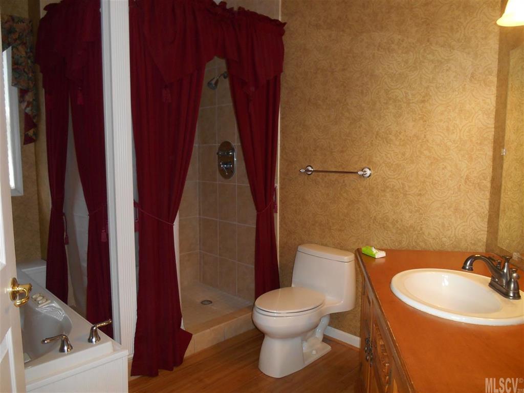 4873 Midway Sand Road Hickory, NC 28601 - Photo 18 of 19 Gallery Image 18