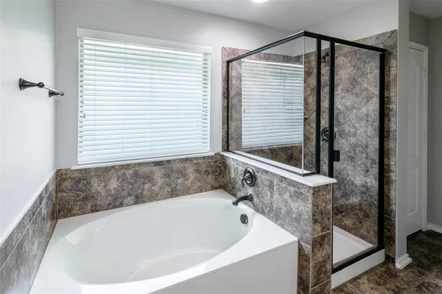 $2,200 | 904 Strickling Drive, Pflugerville, TX 78660