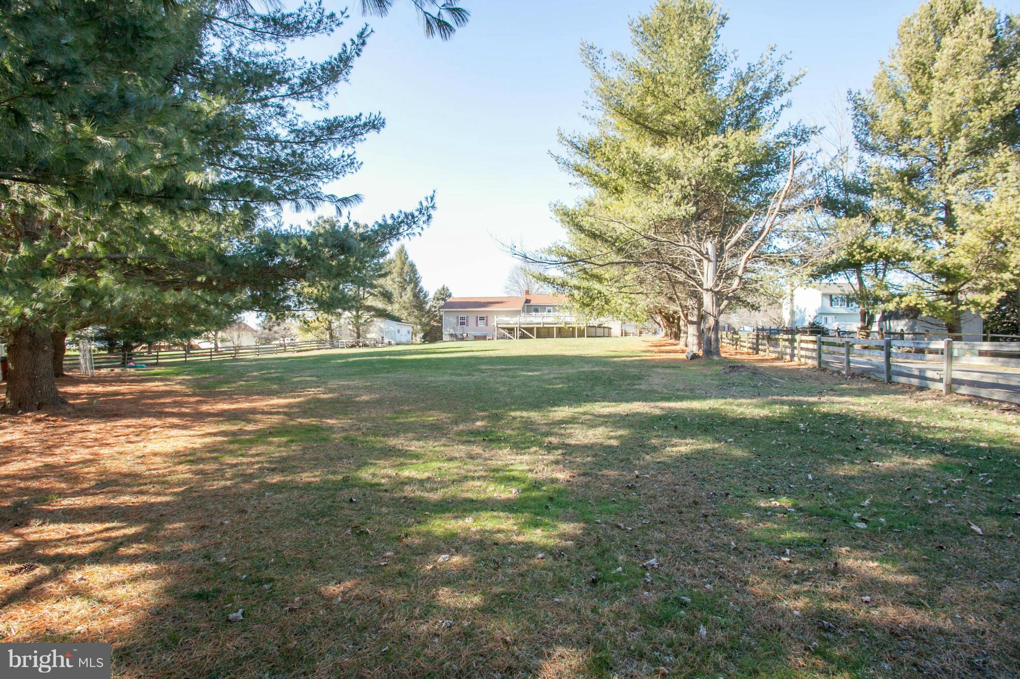 2225 Ridgemont Drive Finksburg, MD 21048 - Photo 26 of 30 Exterior (Rear)