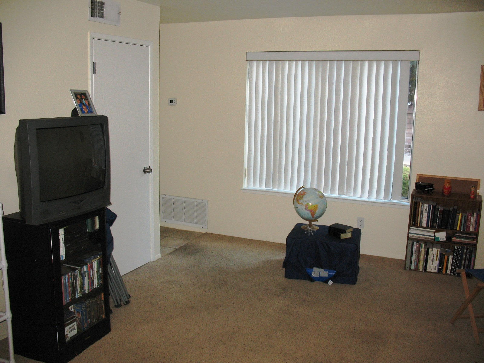 1200 South Riordan Ranch Street, Unit 77 Flagstaff, AZ 86001 - Photo 3 of 15 Living Room