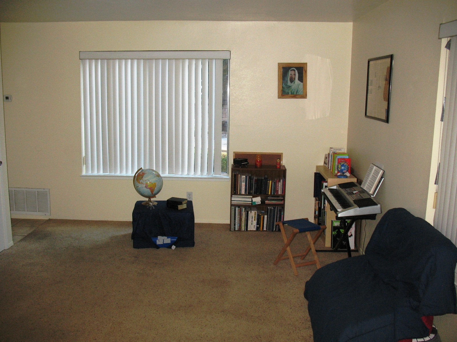1200 South Riordan Ranch Street, Unit 77 Flagstaff, AZ 86001 - Photo 4 of 15 Living Room