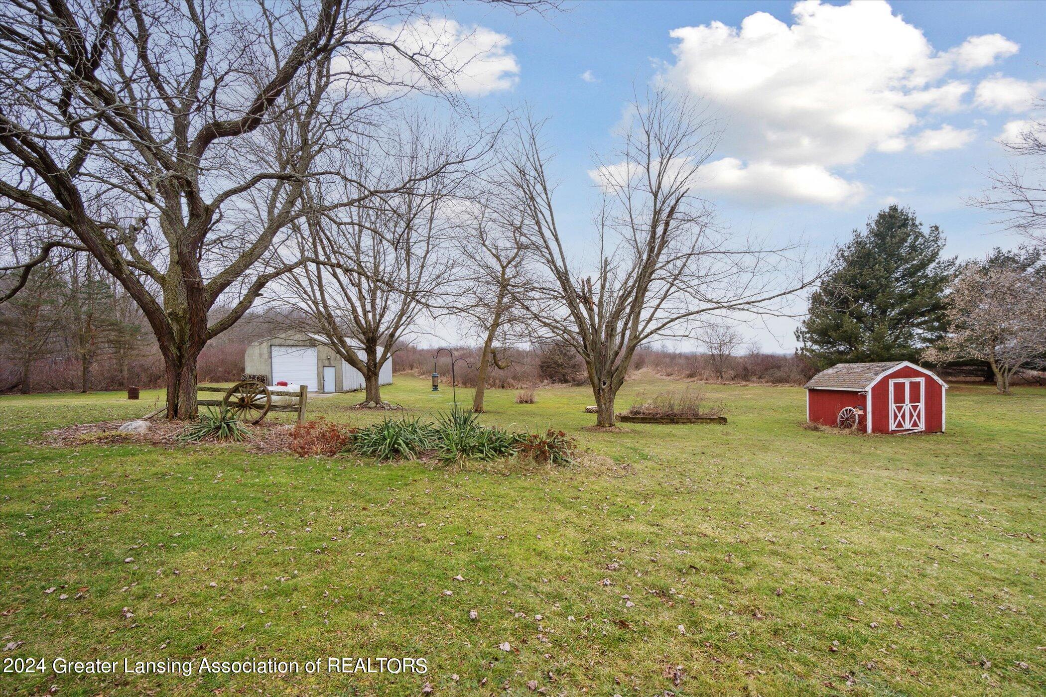 4713 Pares Road Dimondale, MI 48821 - Photo 50 of 61 49-4713-Pares-Rd-Diamondale-MI-48821-Win