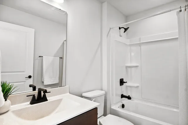 $409,900 | 380 Lilac Lane, Unit 11, Stoughton, WI 53589