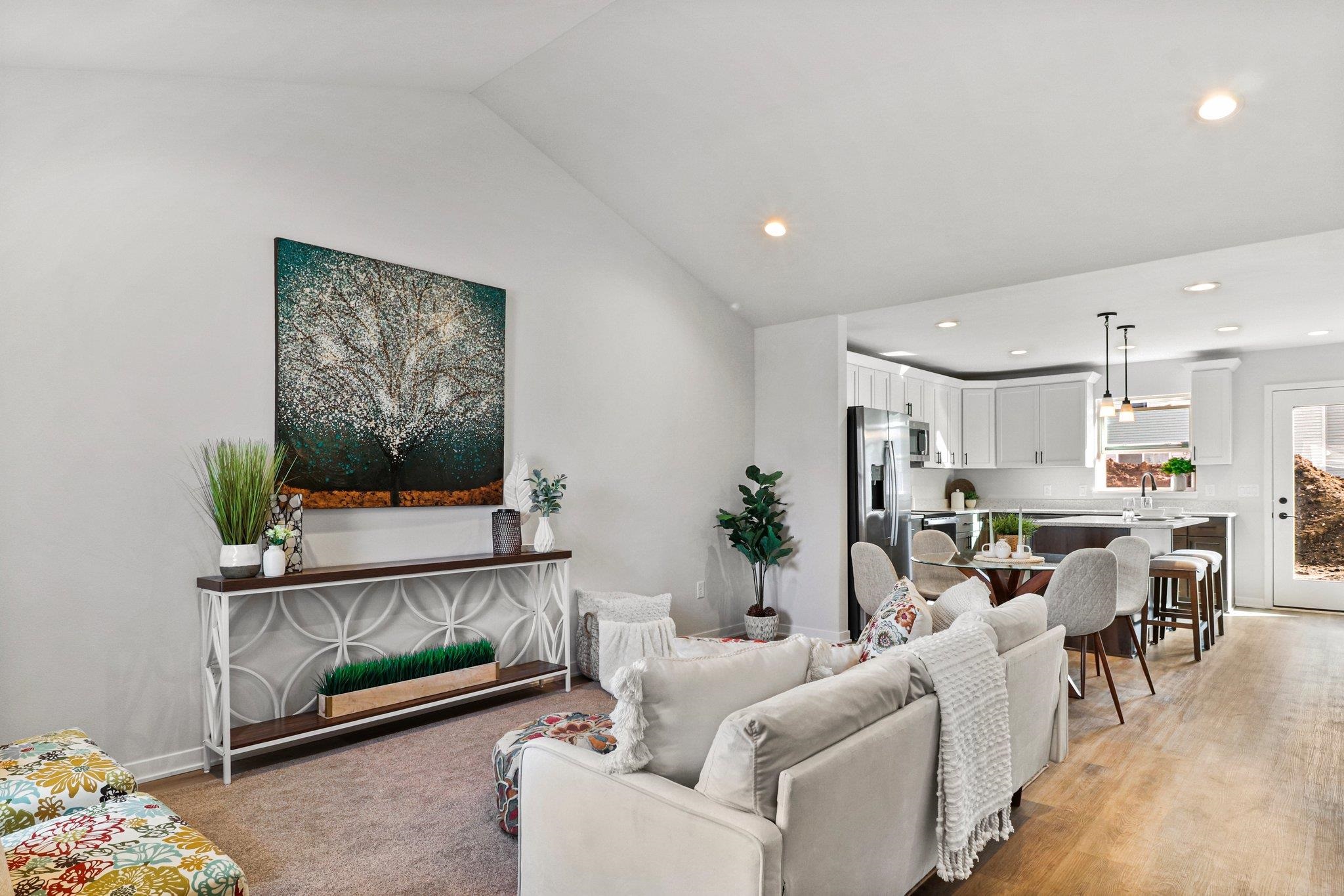 380 Lilac Lane, Unit 11 Stoughton, WI 53589 - Photo 3 of 29