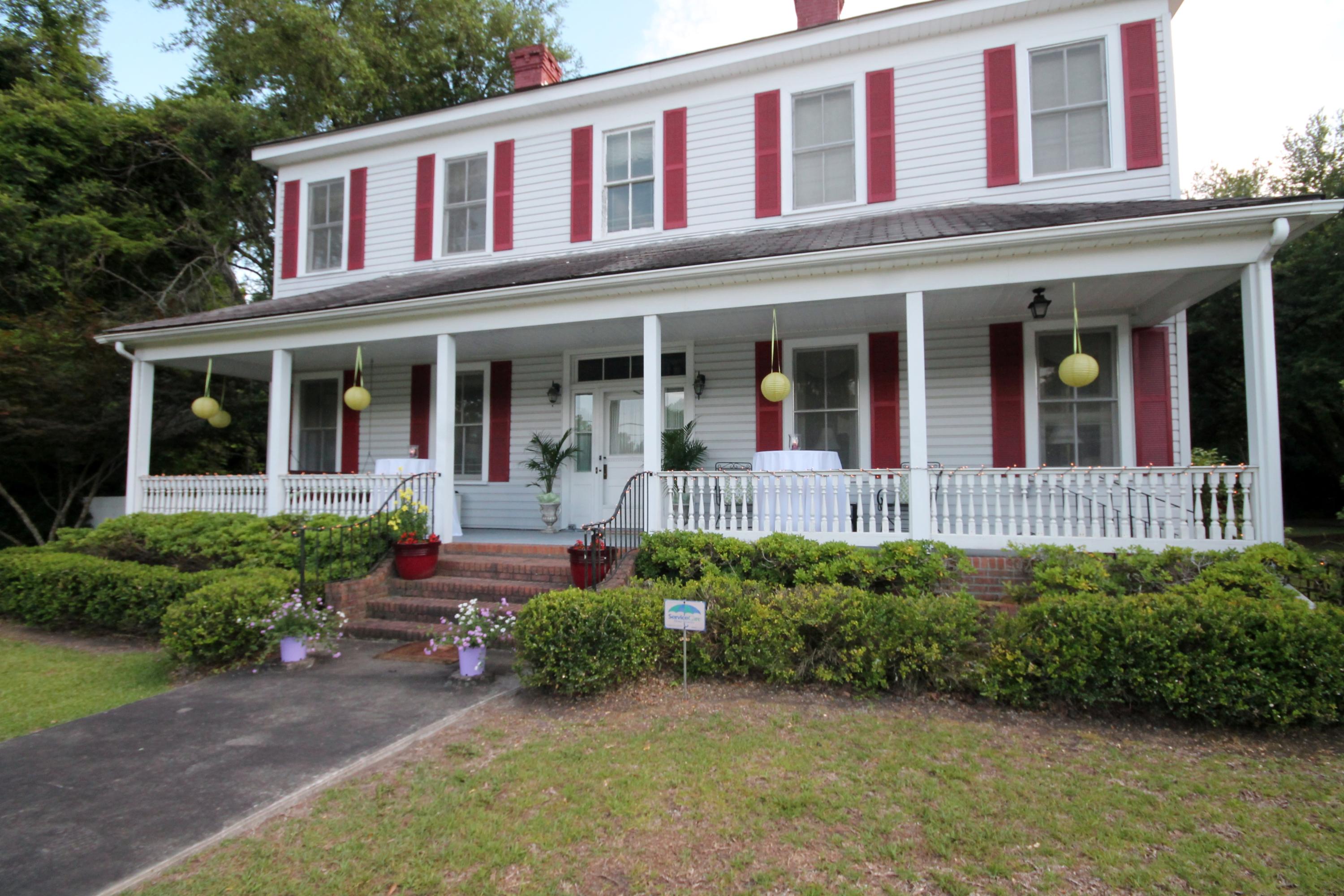219 South Main Street Ridgeville, SC 29472 - Photo 1 of 1 Welcome Home