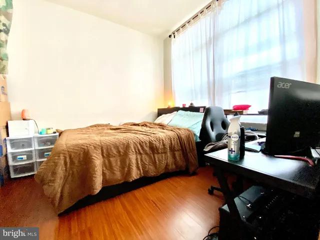 $1,999,999 | 8 Commonwealth Avenue, Claymont, DE 19703