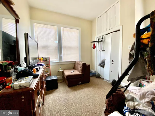 $1,999,999 | 8 Commonwealth Avenue, Claymont, DE 19703