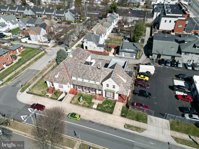 $1,999,999 | 8 Commonwealth Avenue, Claymont, DE 19703