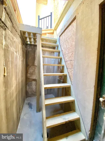 $1,999,999 | 8 Commonwealth Avenue, Claymont, DE 19703