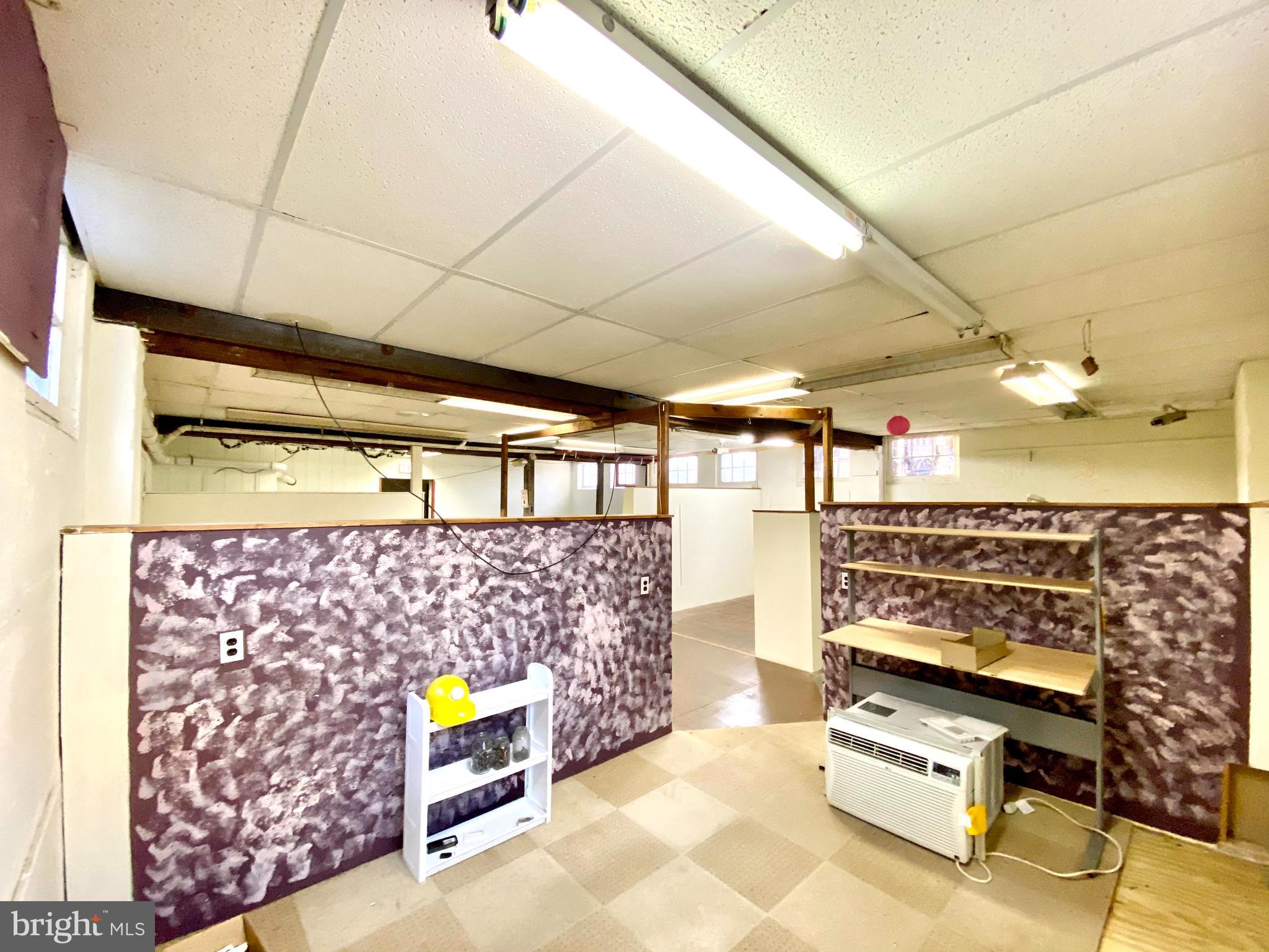 8 Commonwealth Avenue Claymont, DE 19703 - Photo 43 of 138