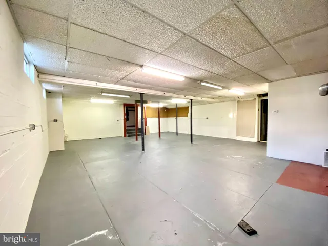 $1,999,999 | 8 Commonwealth Avenue, Claymont, DE 19703