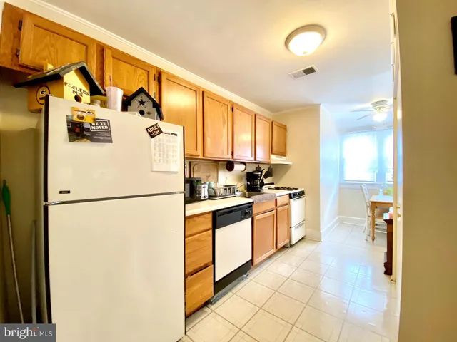 $1,999,999 | 8 Commonwealth Avenue, Claymont, DE 19703